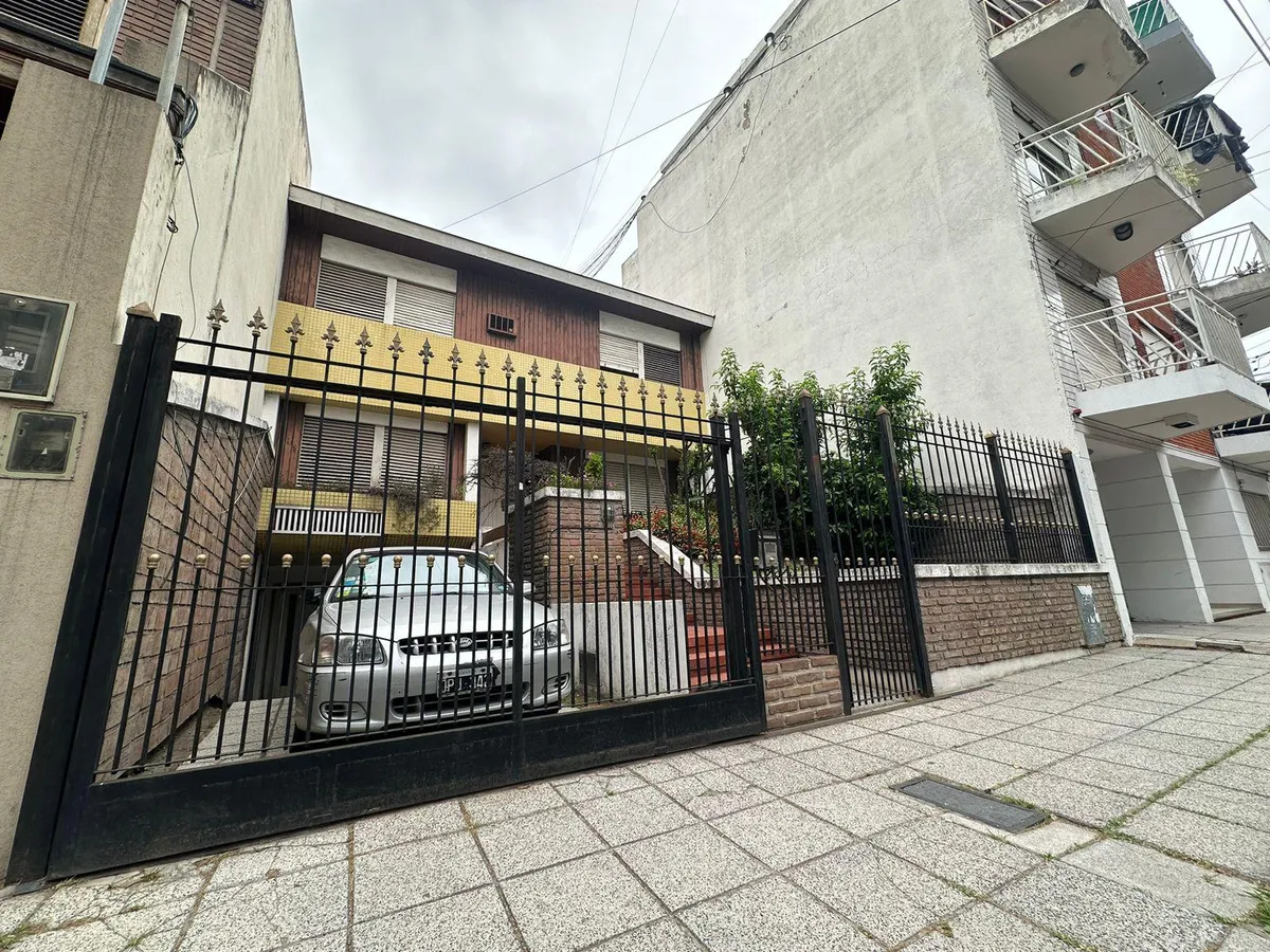 Casa en Lanús, Lanús