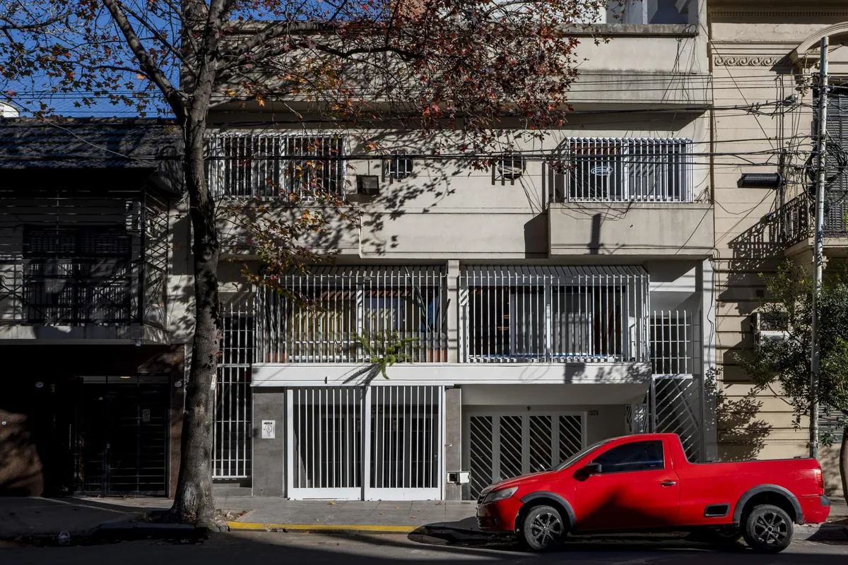 PH en Caballito, Caballito
